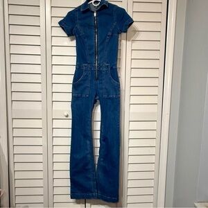 Fashion Nova Denim Jumpsuit XS Zip Front Short Sleeve One Piece